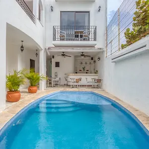 ** Hotel Chac Chi & México